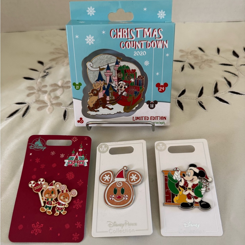 Disney Parks Holiday Pin Bundle